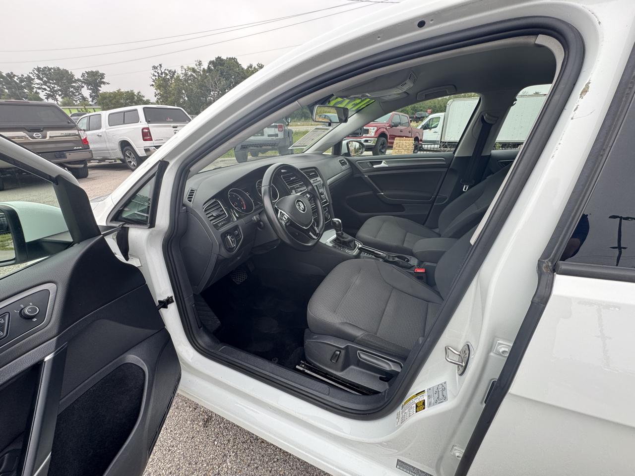 Volkswagen Golf  2019