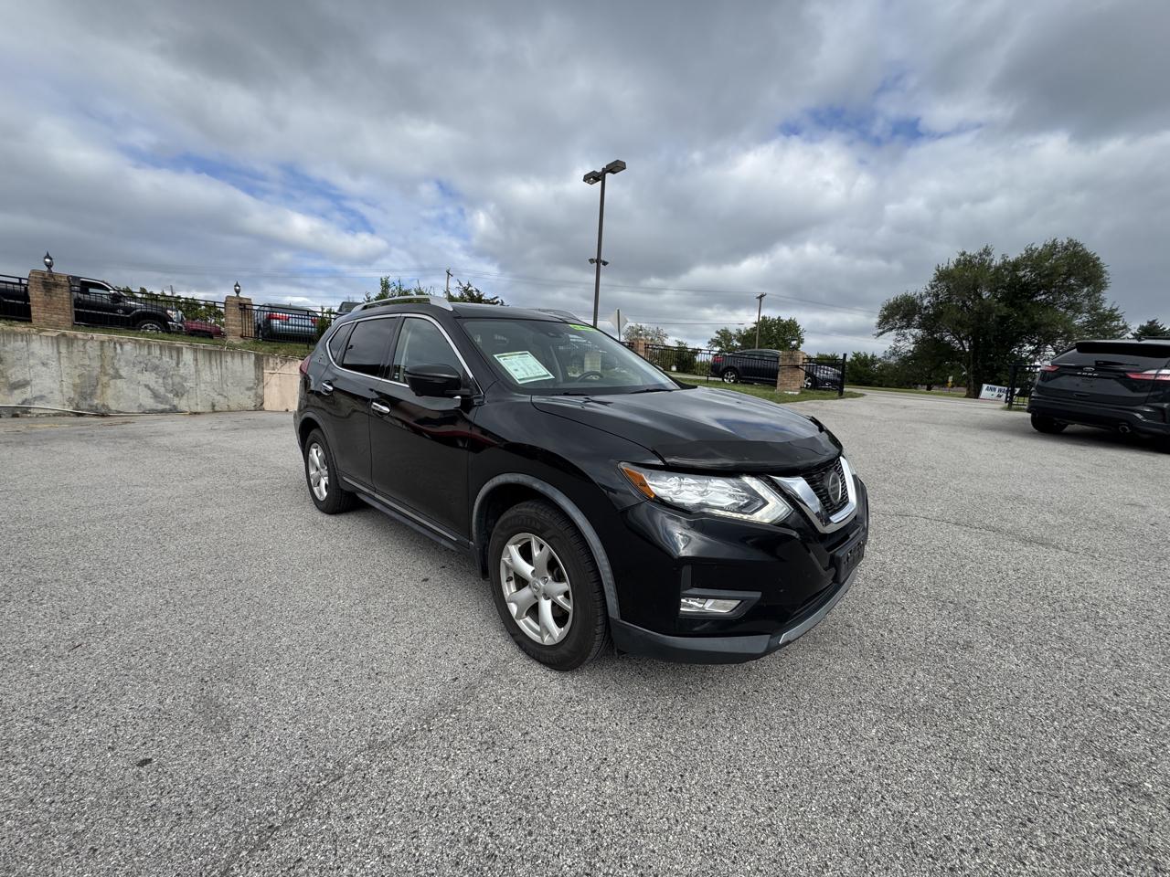 Nissan Rogue  2018