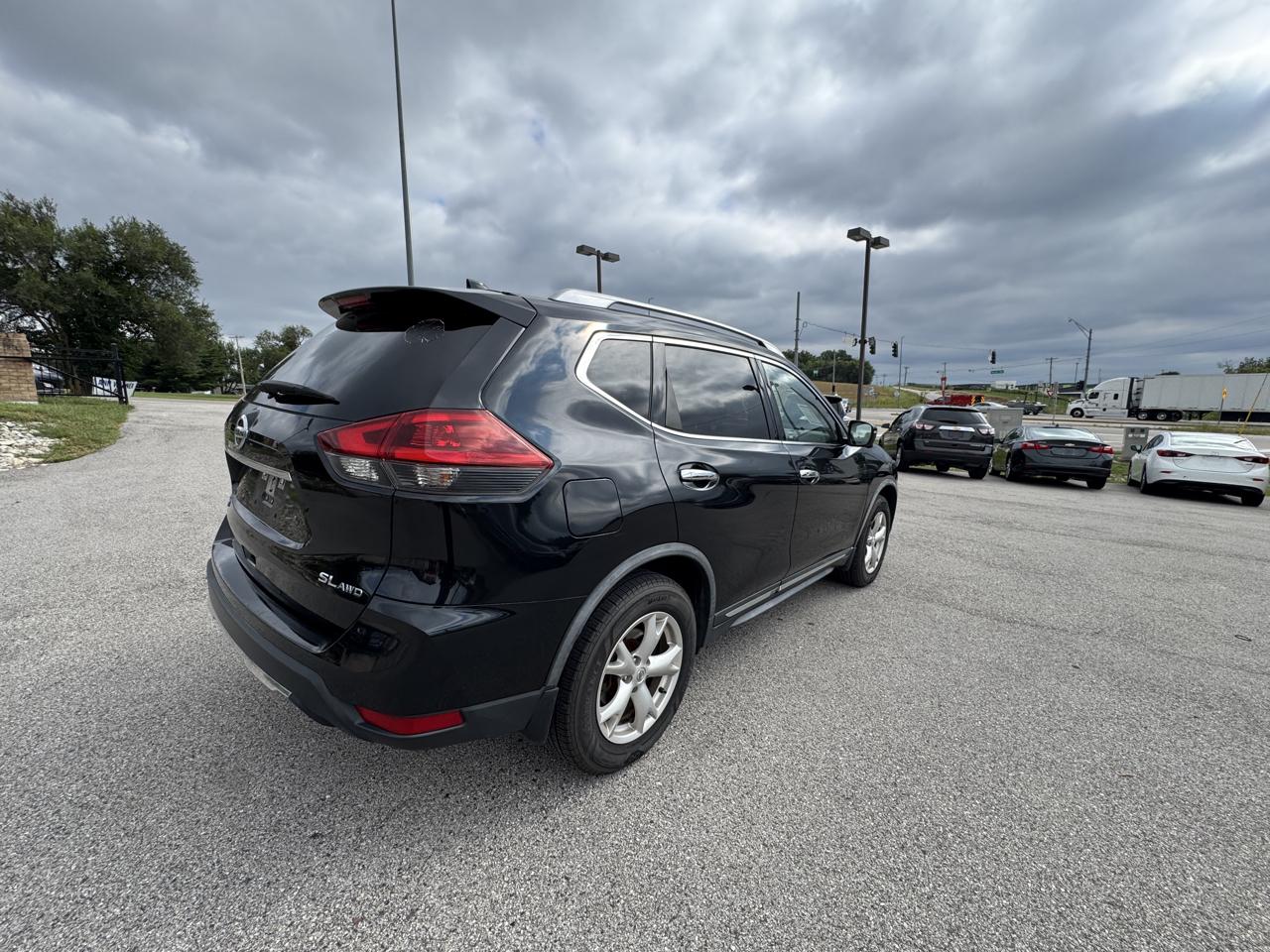 Nissan Rogue  2018
