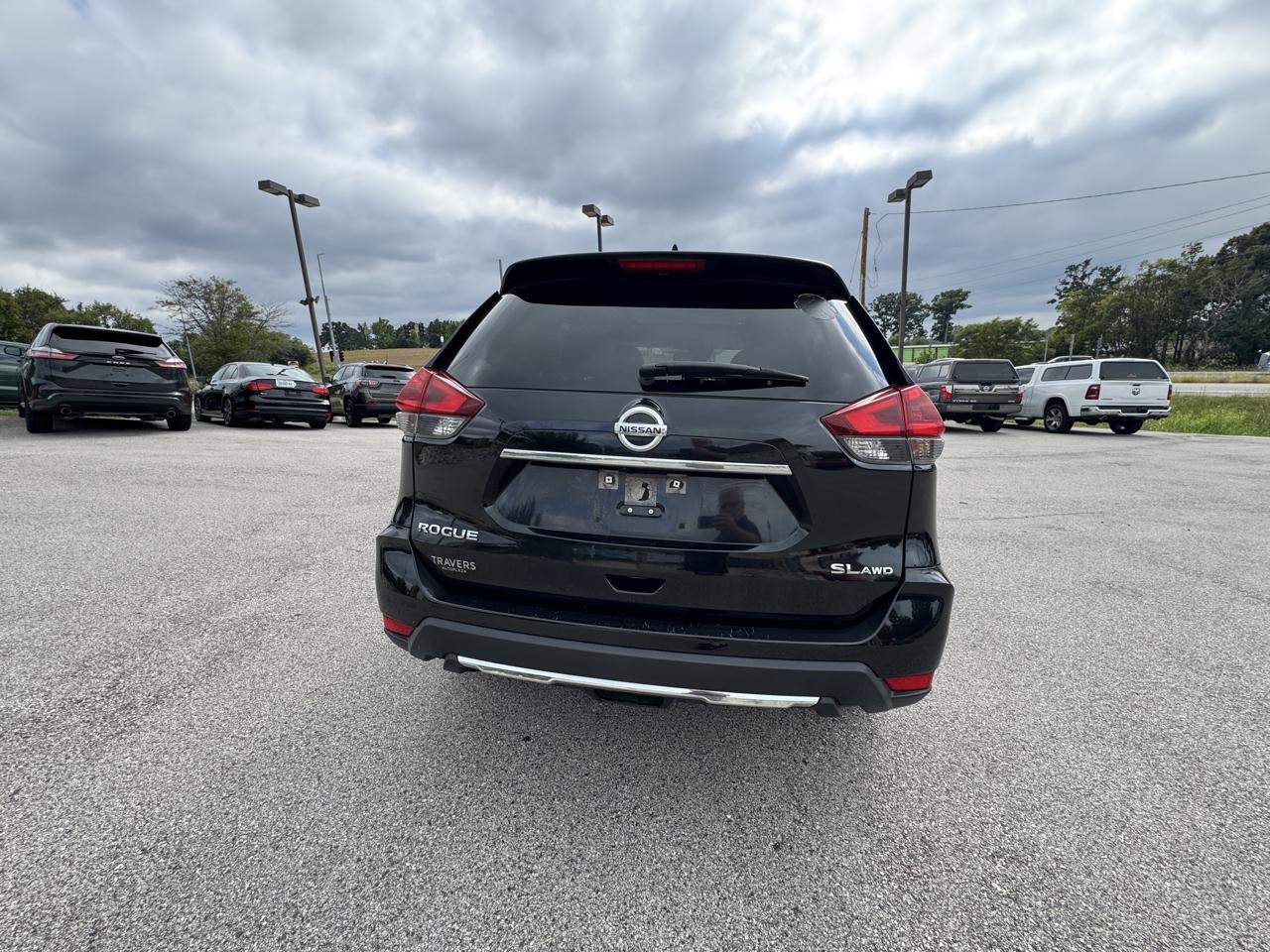 Nissan Rogue  2018