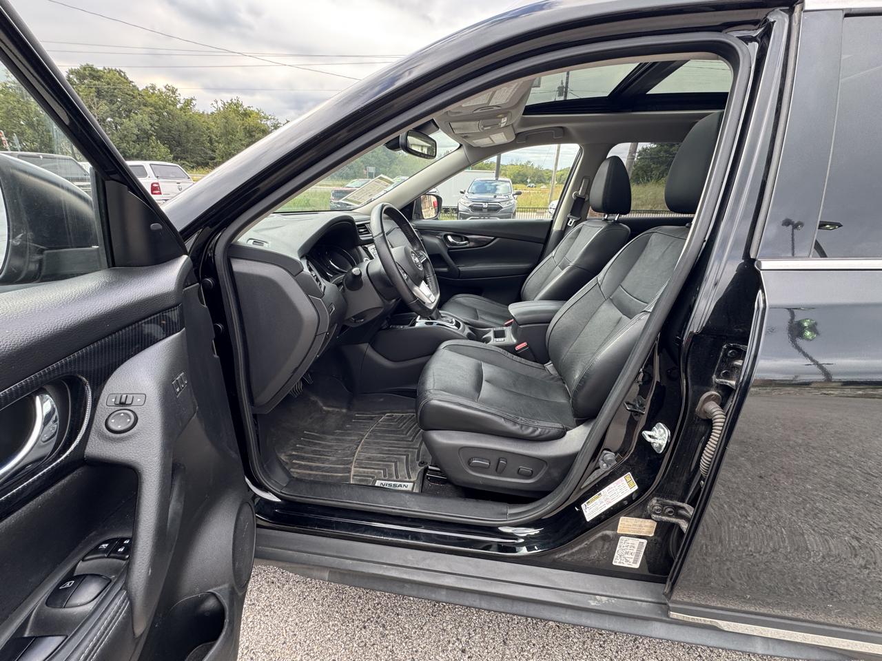 Nissan Rogue  2018