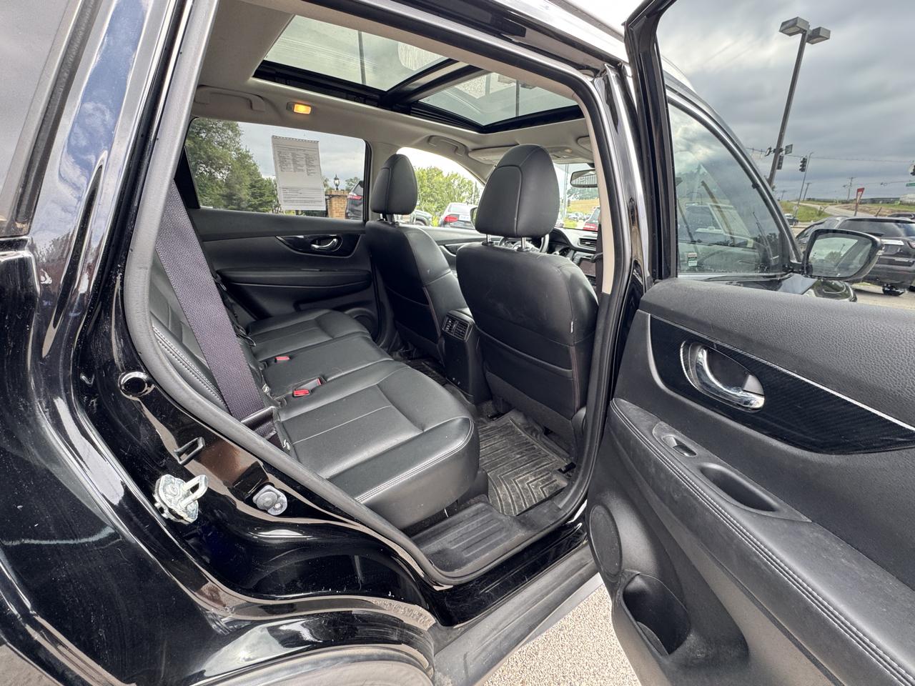 Nissan Rogue  2018