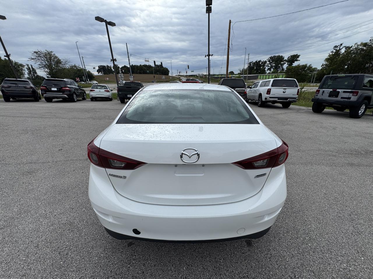 Mazda MAZDA3  2016