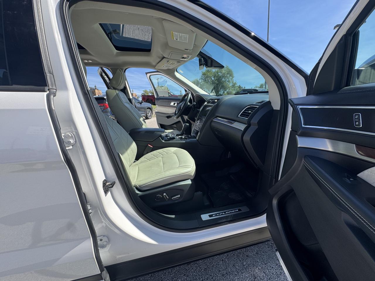 Ford Explorer  2018