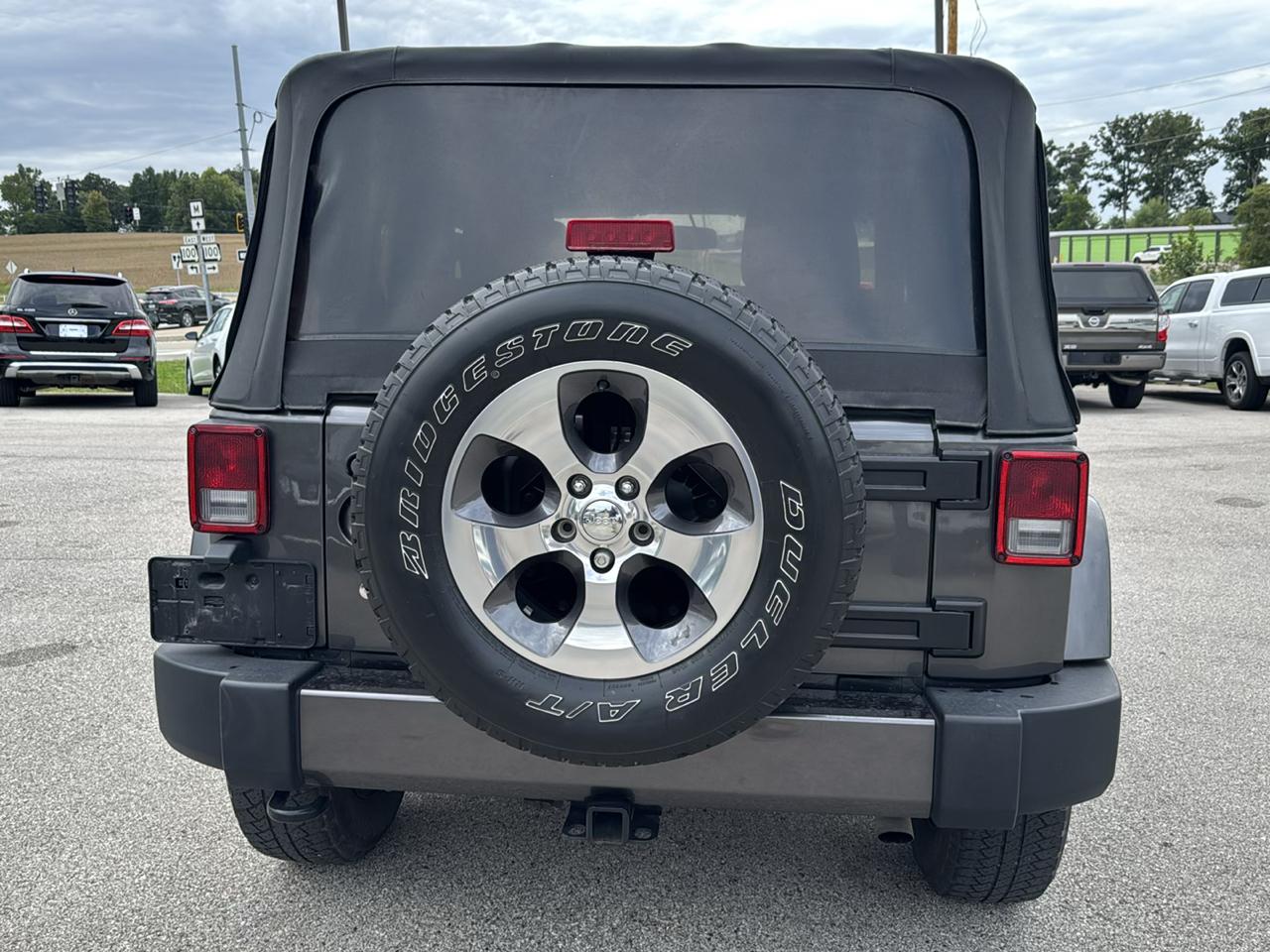 Jeep Wrangler  2017