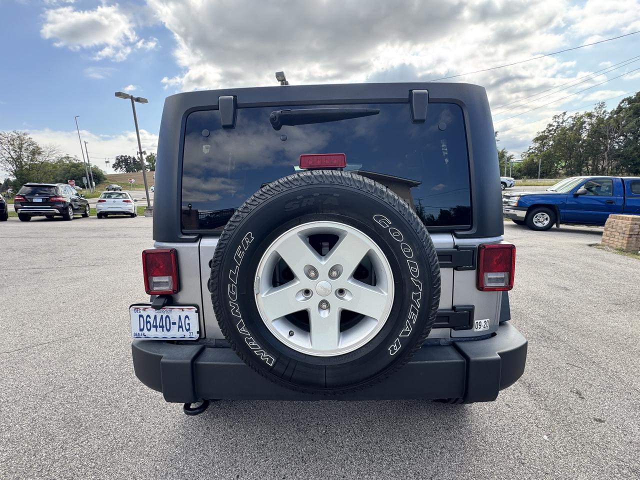 Jeep Wrangler JK Unlimited Sport 4WD 2018