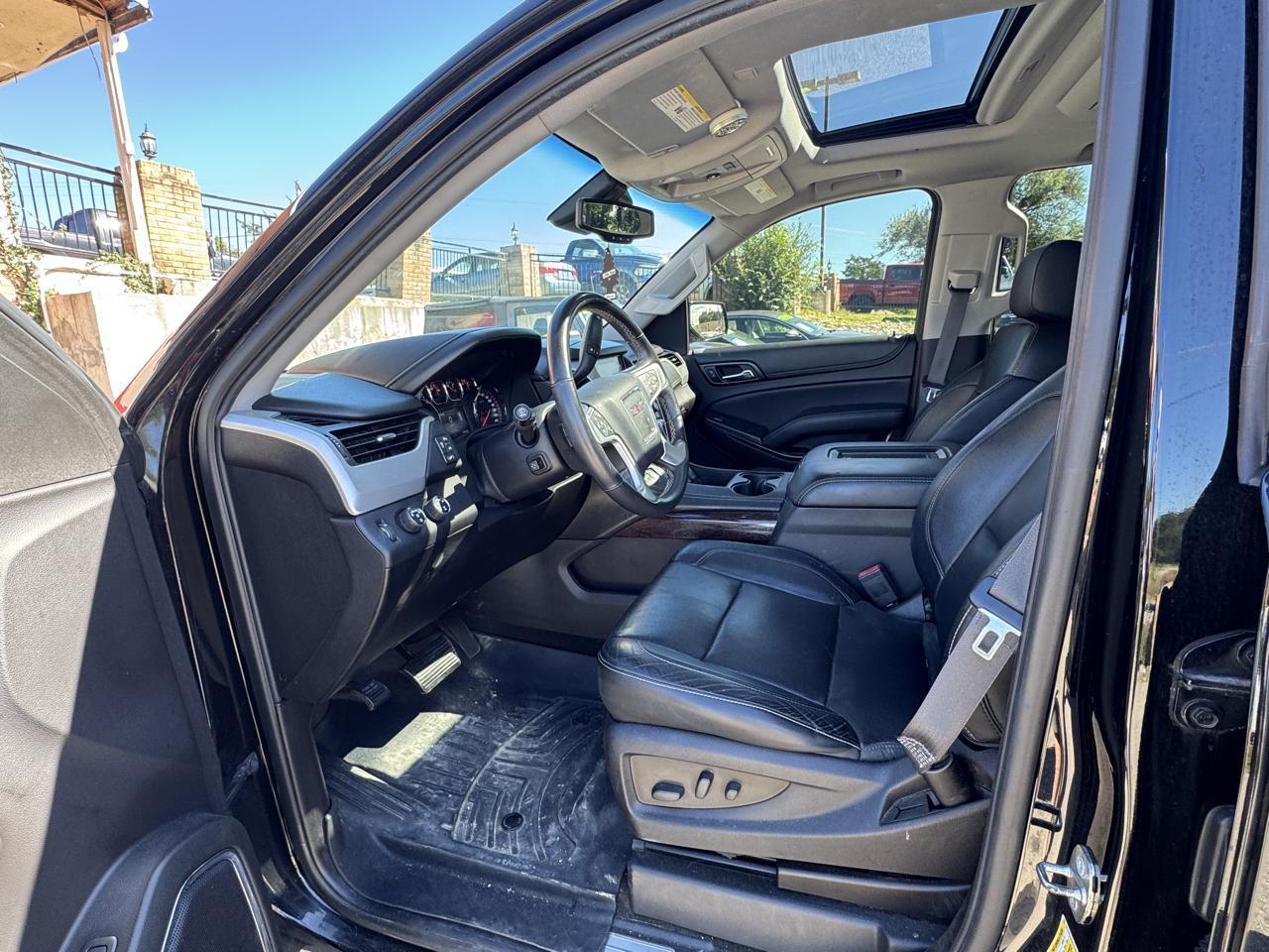 GMC Yukon SLT 4WD 2016
