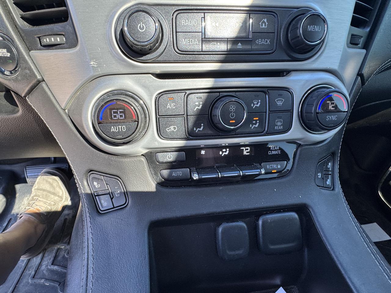 GMC Yukon SLT 4WD 2016