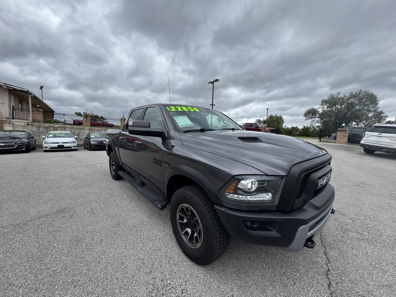 RAM 1500 Rebel Crew Cab SWB 4WD 2017