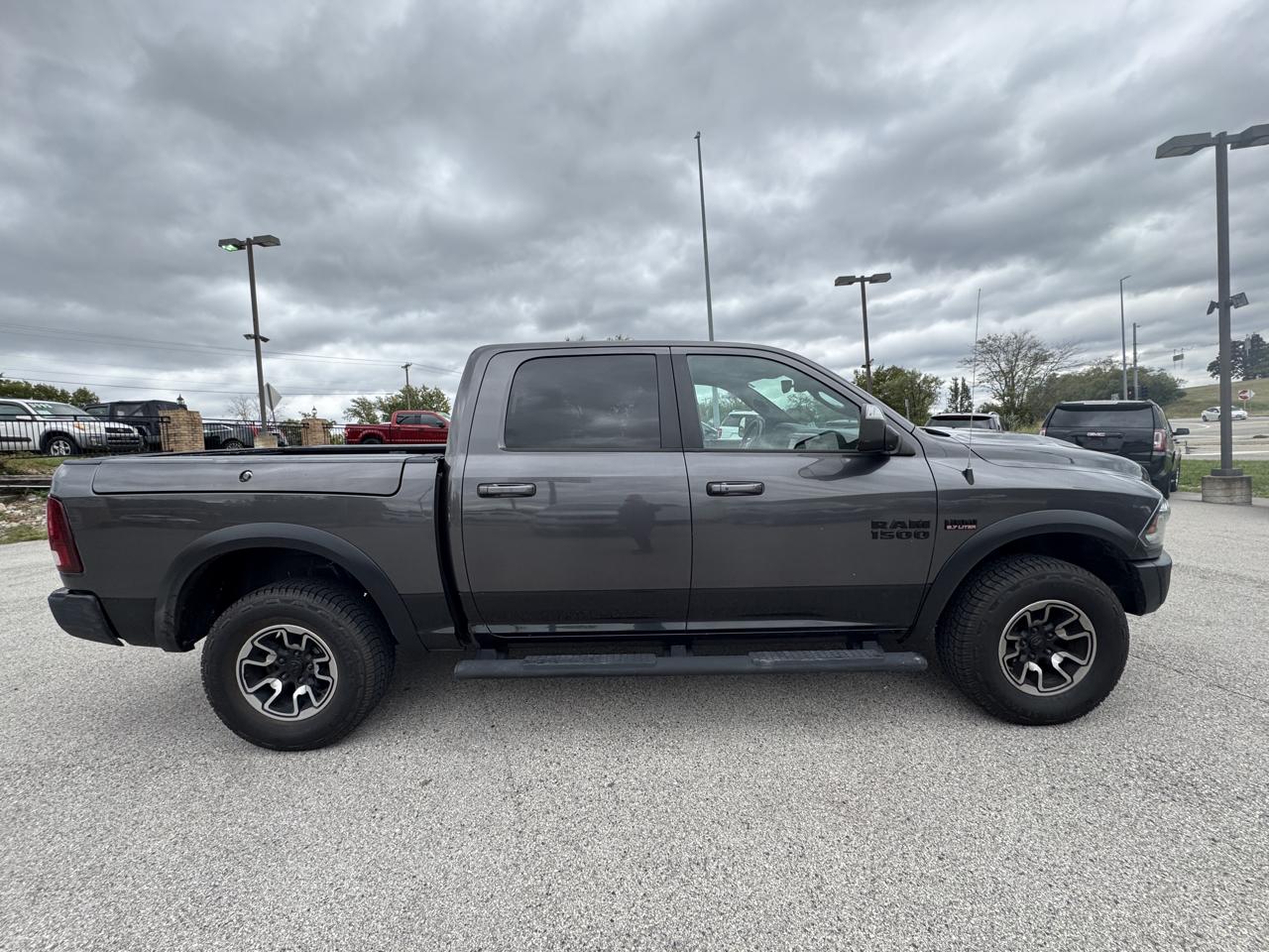 RAM 1500 Rebel Crew Cab SWB 4WD 2017