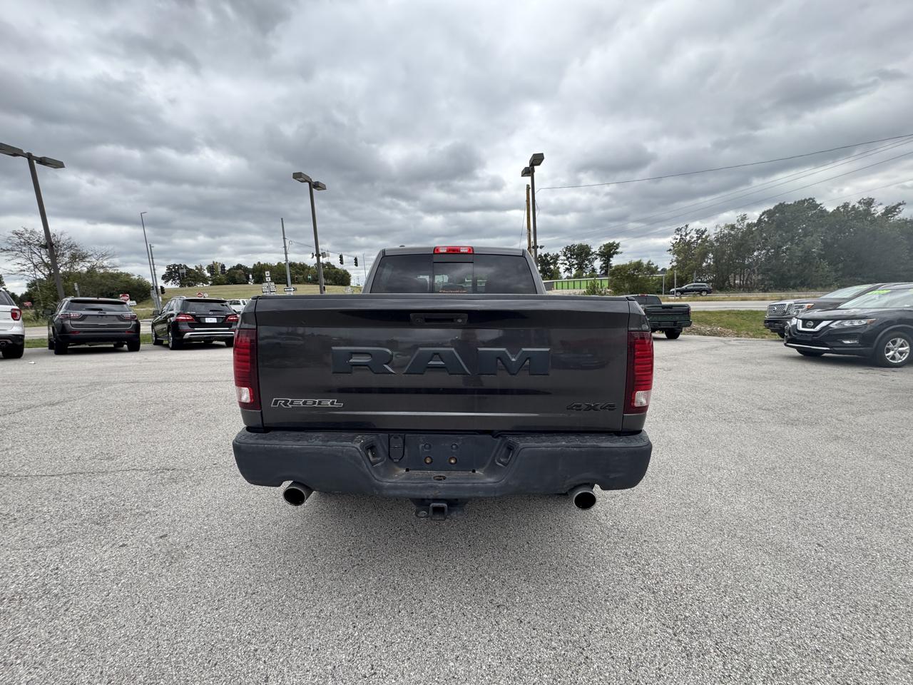 RAM 1500 Rebel Crew Cab SWB 4WD 2017