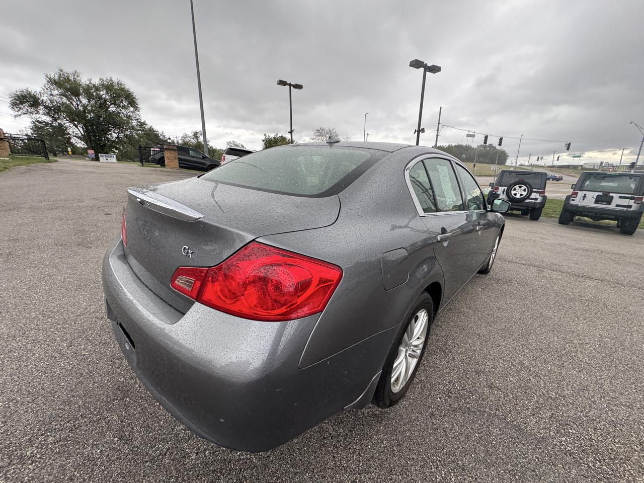 Infiniti G Sedan G25x AWD 2011