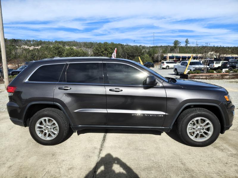 Jeep Grand Cherokee Laredo 2WD 2020