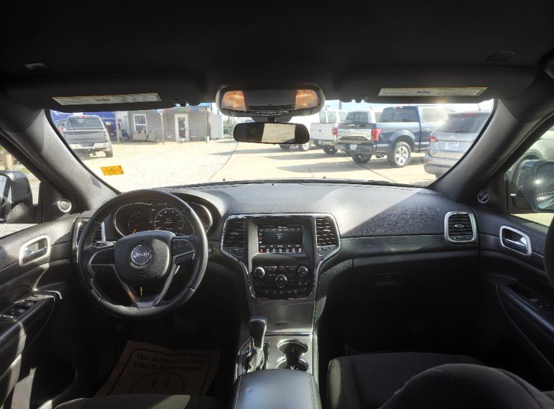 Jeep Grand Cherokee Laredo 2WD 2020