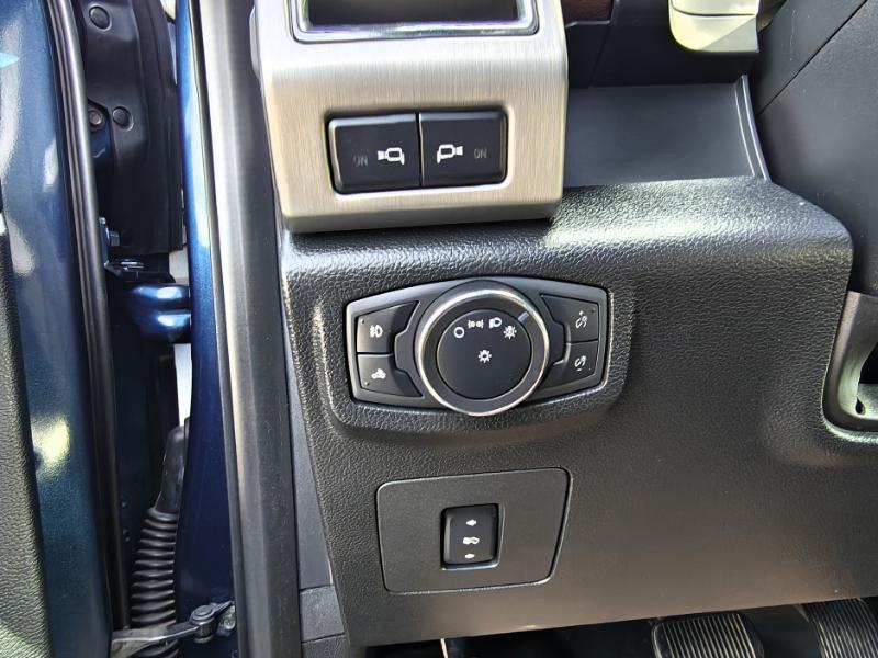 Ford F-150 Platinum 4WD SuperCrew 5.5' Box 2015