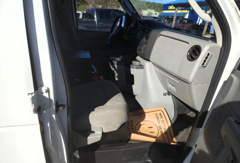 Ford Econoline E-150 2014