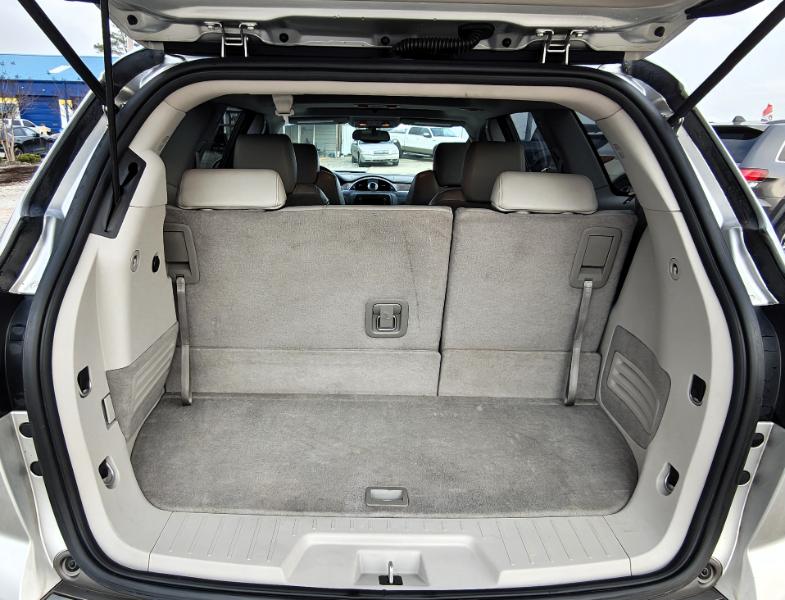 Buick Enclave Leather FWD 2012