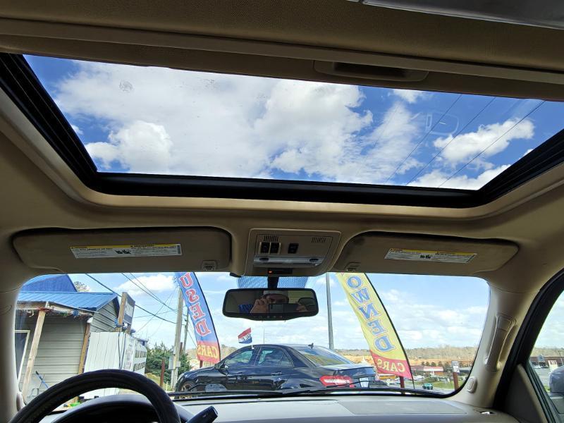 Chevrolet Suburban LT 1500 2WD 2013