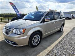 2013 Chrysler Town & Country 