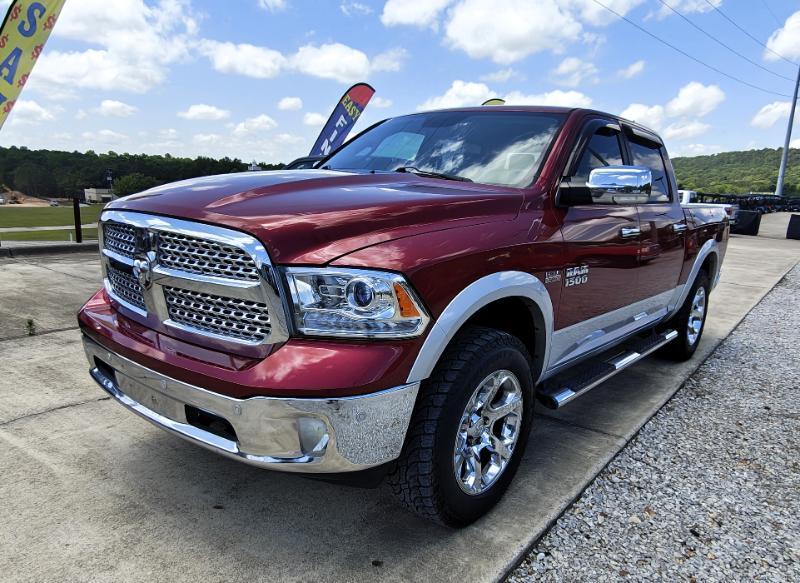RAM 1500 Laramie Crew Cab SWB 4WD 2014