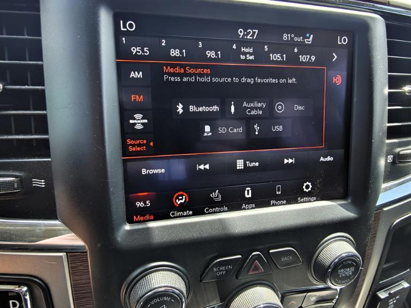 RAM 1500 Laramie Crew Cab SWB 4WD 2014