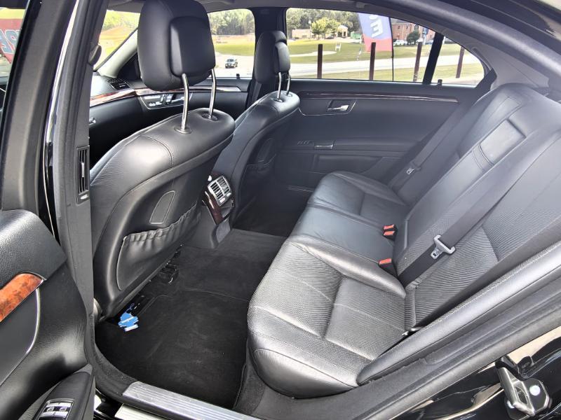 Mercedes-Benz S-Class S550 2008