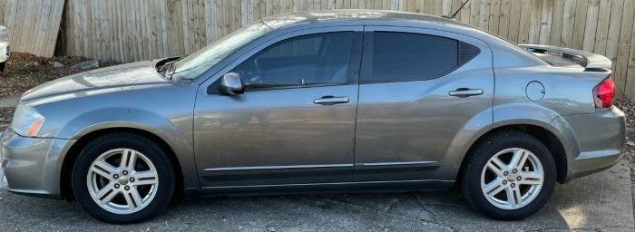 Dodge Avenger SXT 2012