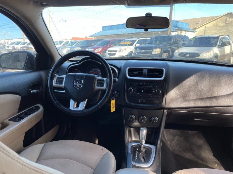 Dodge Avenger SXT 2012