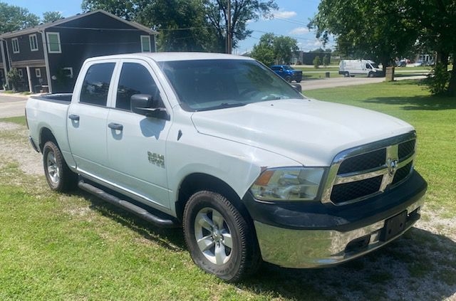 2014 RAM 1500 Tradesman Crew Cab SWB 4WD