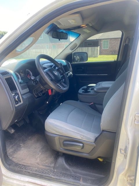 RAM 1500 Tradesman Crew Cab SWB 4WD 2014