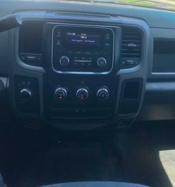 RAM 1500 Tradesman Crew Cab SWB 4WD 2014