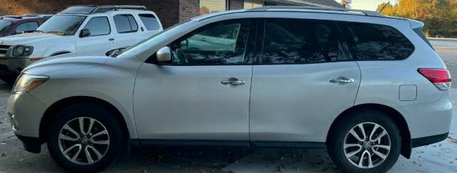 Nissan Pathfinder S 4WD 2013