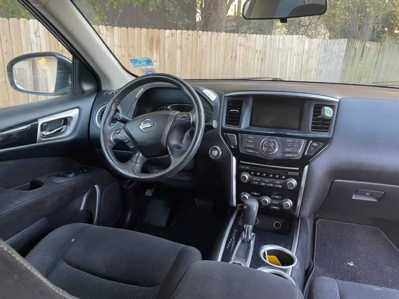 Nissan Pathfinder S 4WD 2013