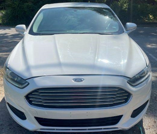 Ford Fusion SE 2015