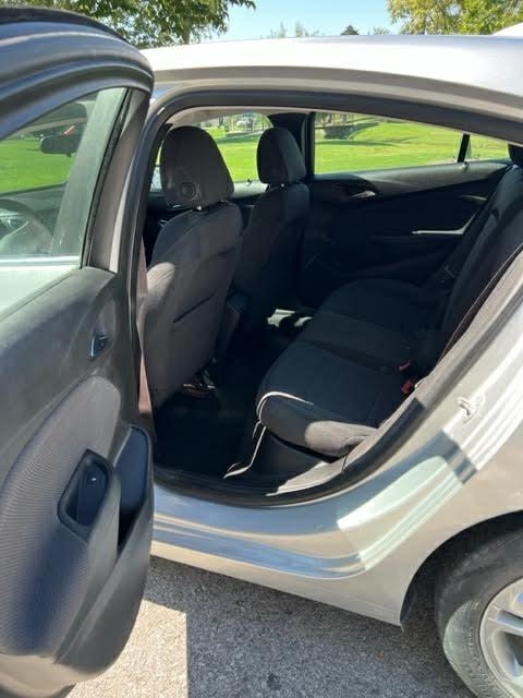 Chevrolet Cruze LT Auto Hatchback 2017