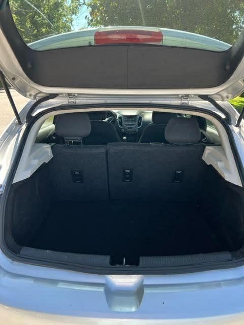 Chevrolet Cruze LT Auto Hatchback 2017