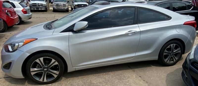 Hyundai Elantra GS Coupe M/T 2013