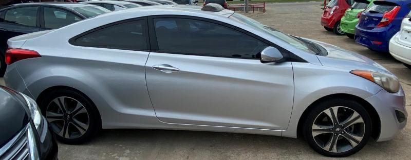 Hyundai Elantra GS Coupe M/T 2013