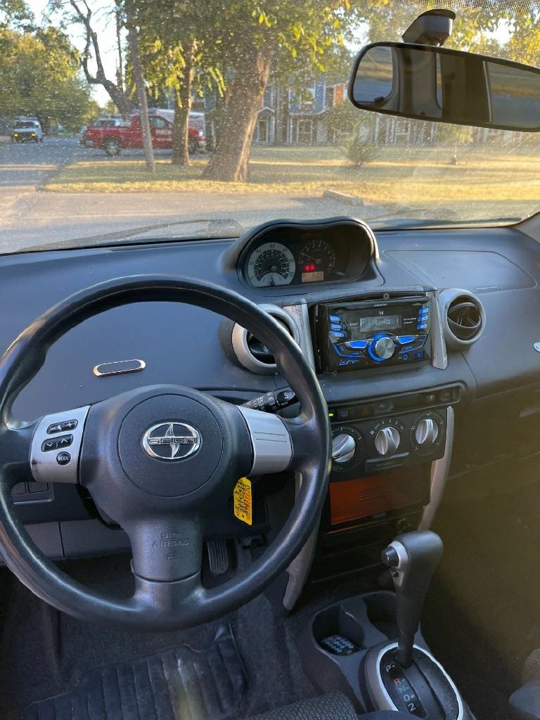 Scion xA Hatchback 2006