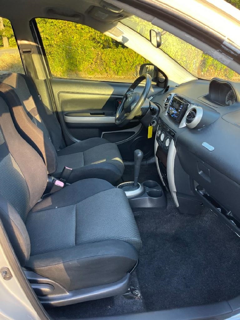 Scion xA Hatchback 2006