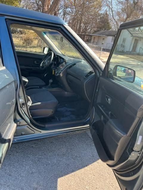 Kia Soul + 2011