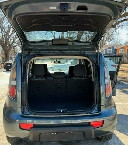 Kia Soul + 2011