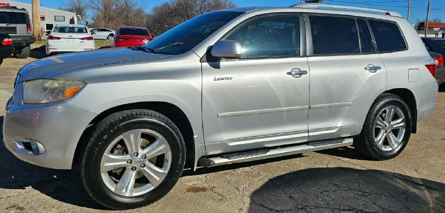 Toyota Highlander Limited 2WD 2008