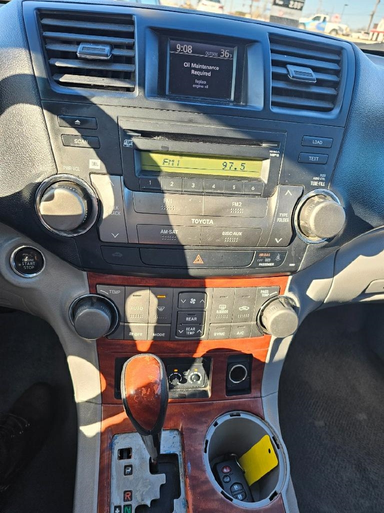 Toyota Highlander Limited 2WD 2008