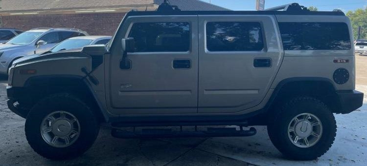 2003 HUMMER H2 Sport Utility