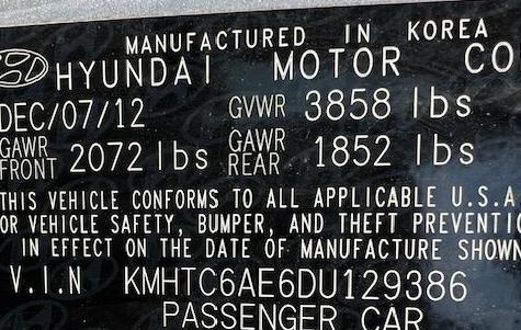 Hyundai Veloster Base 2013