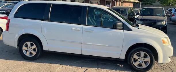 2009 Dodge Grand Caravan SE