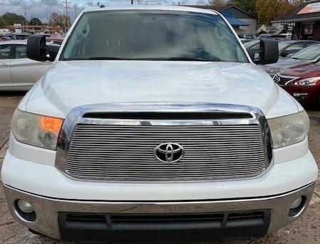 Toyota Tundra Tundra-Grade CrewMax 5.7L FFV 4WD 2013