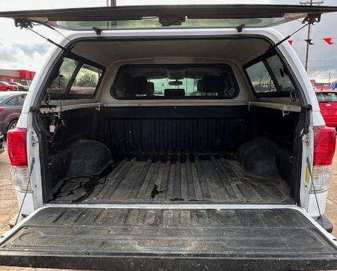 Toyota Tundra Tundra-Grade CrewMax 5.7L FFV 4WD 2013