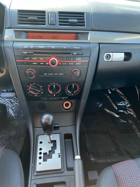 Mazda MAZDA3 s 5-Door 2005